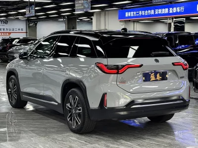 NIO ES6