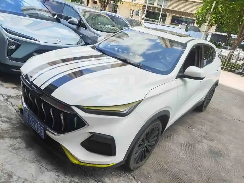 Oshan Changan Auchan X5