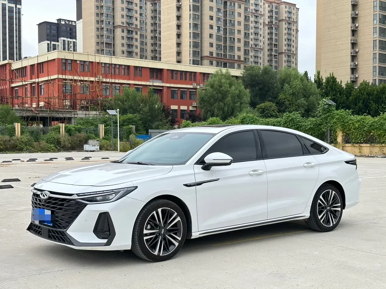 Chery Arrizo 8