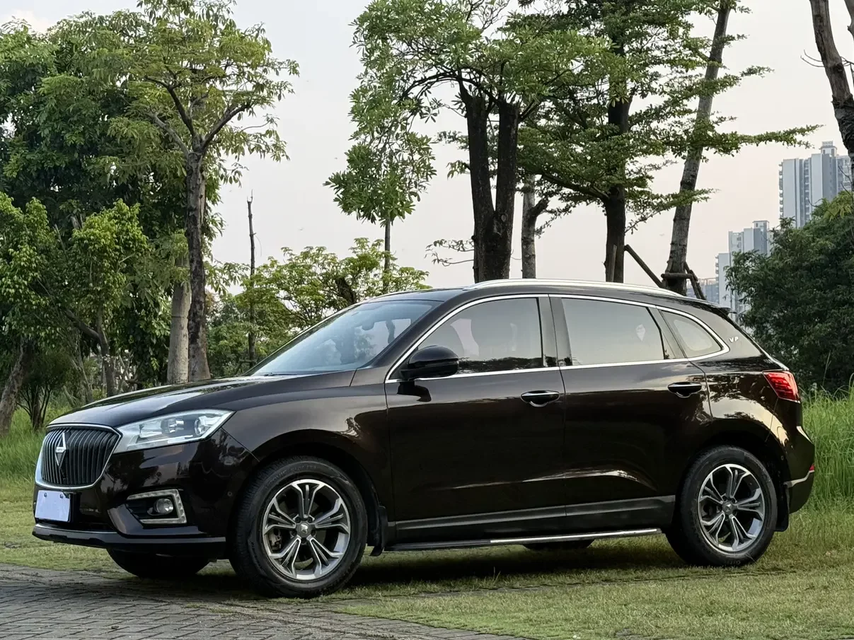Borgward BX7