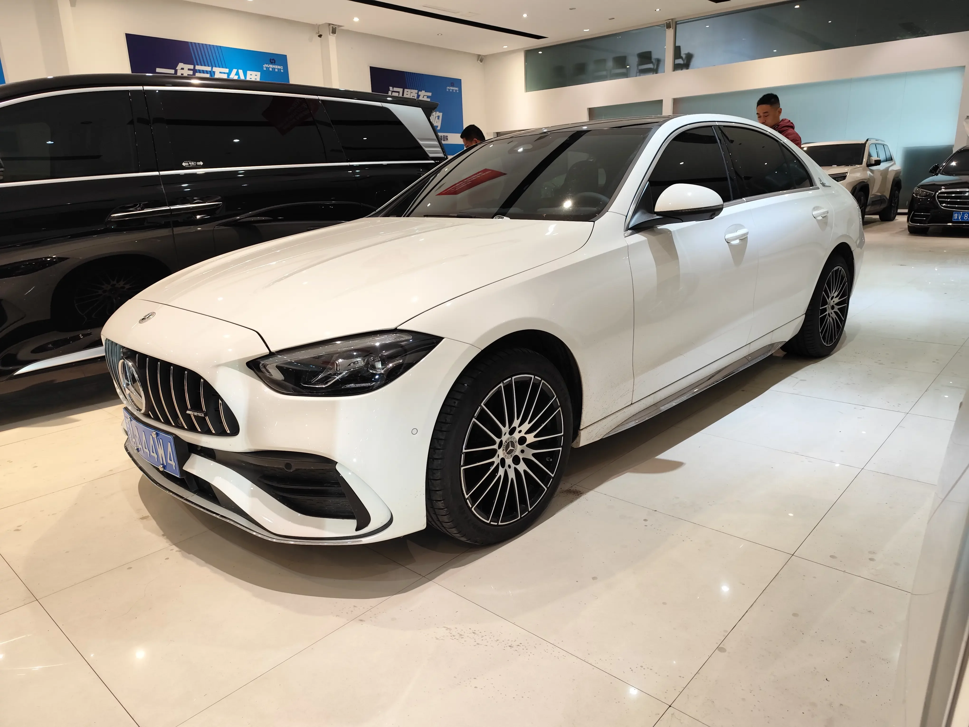 Mercedes-Benz C Class