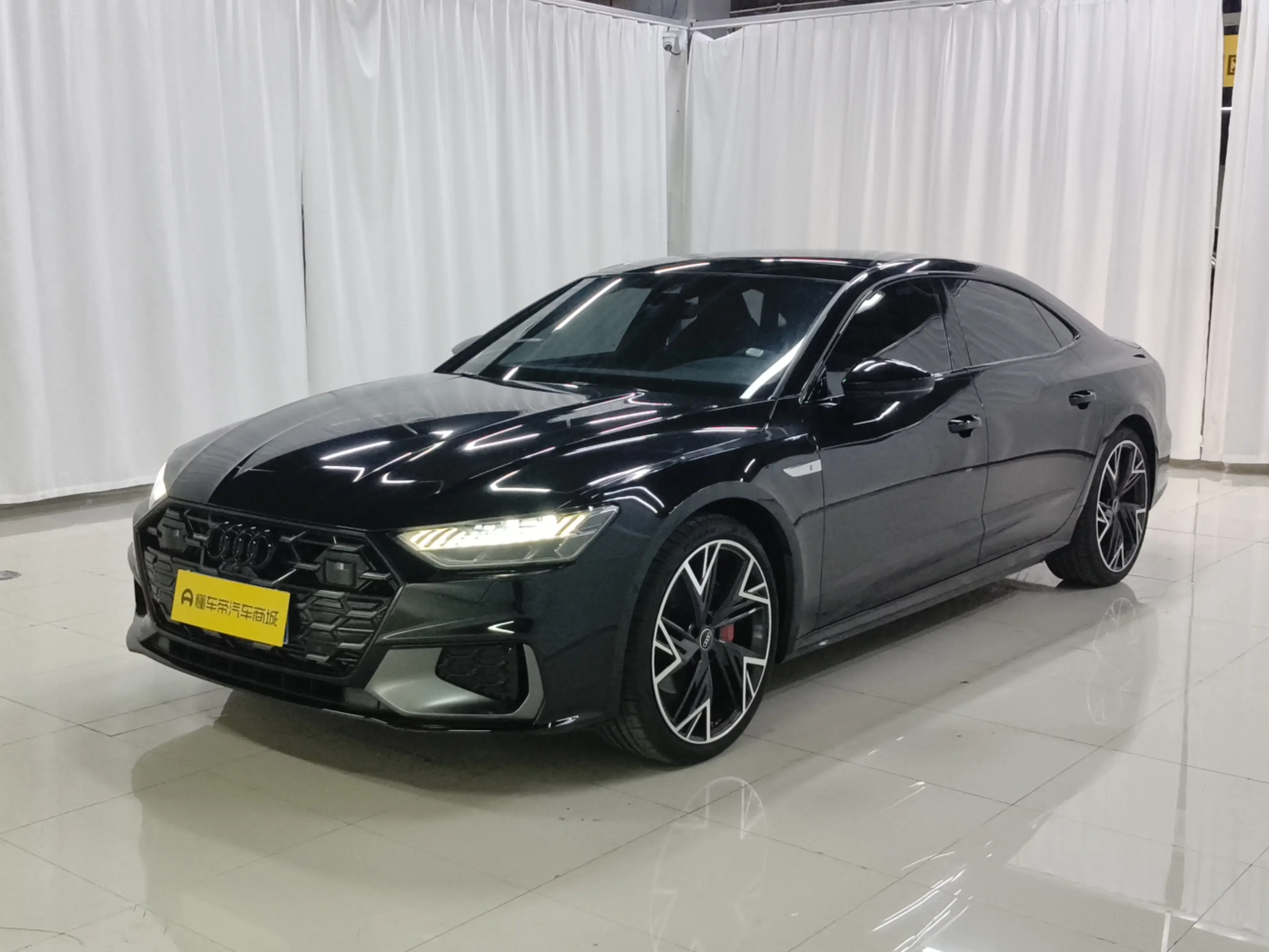 Audi A7L
