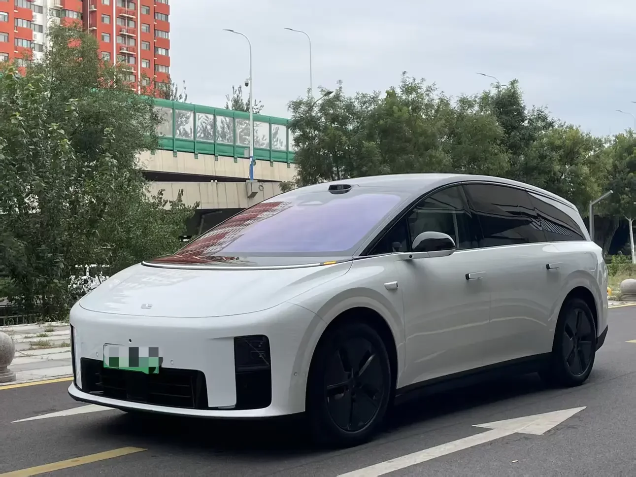 Li Ideal i8