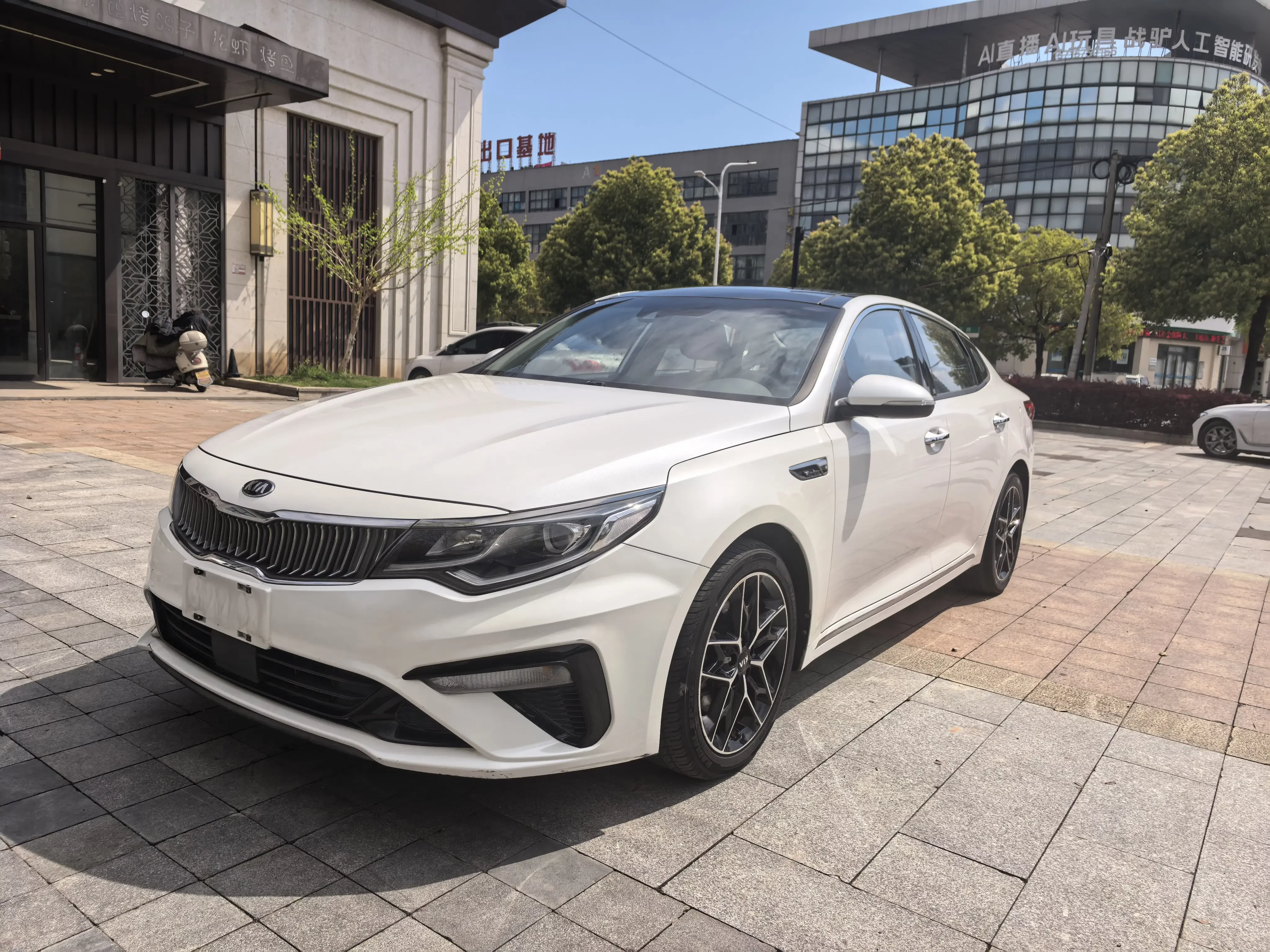Kia K5