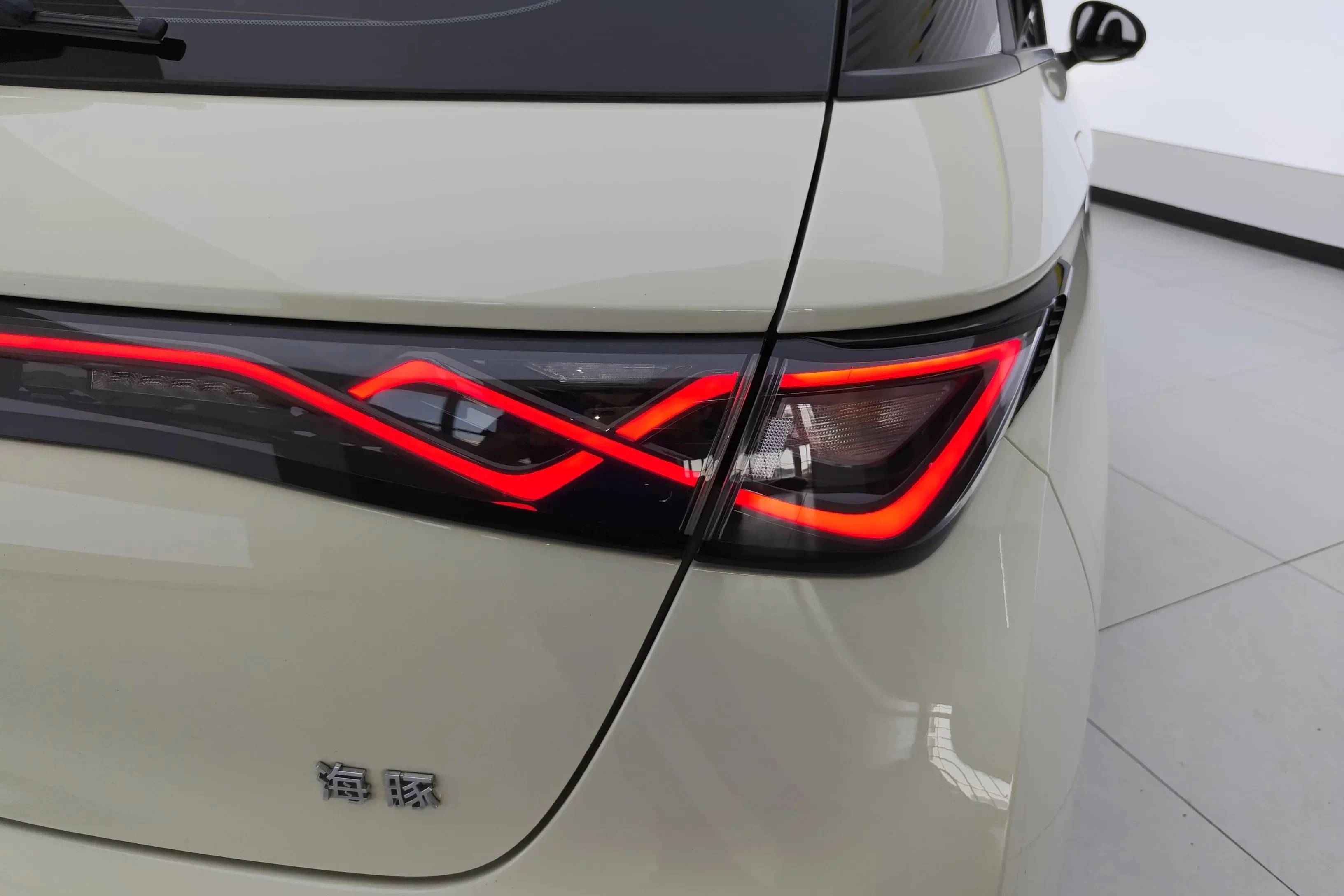 BYD Dolphin