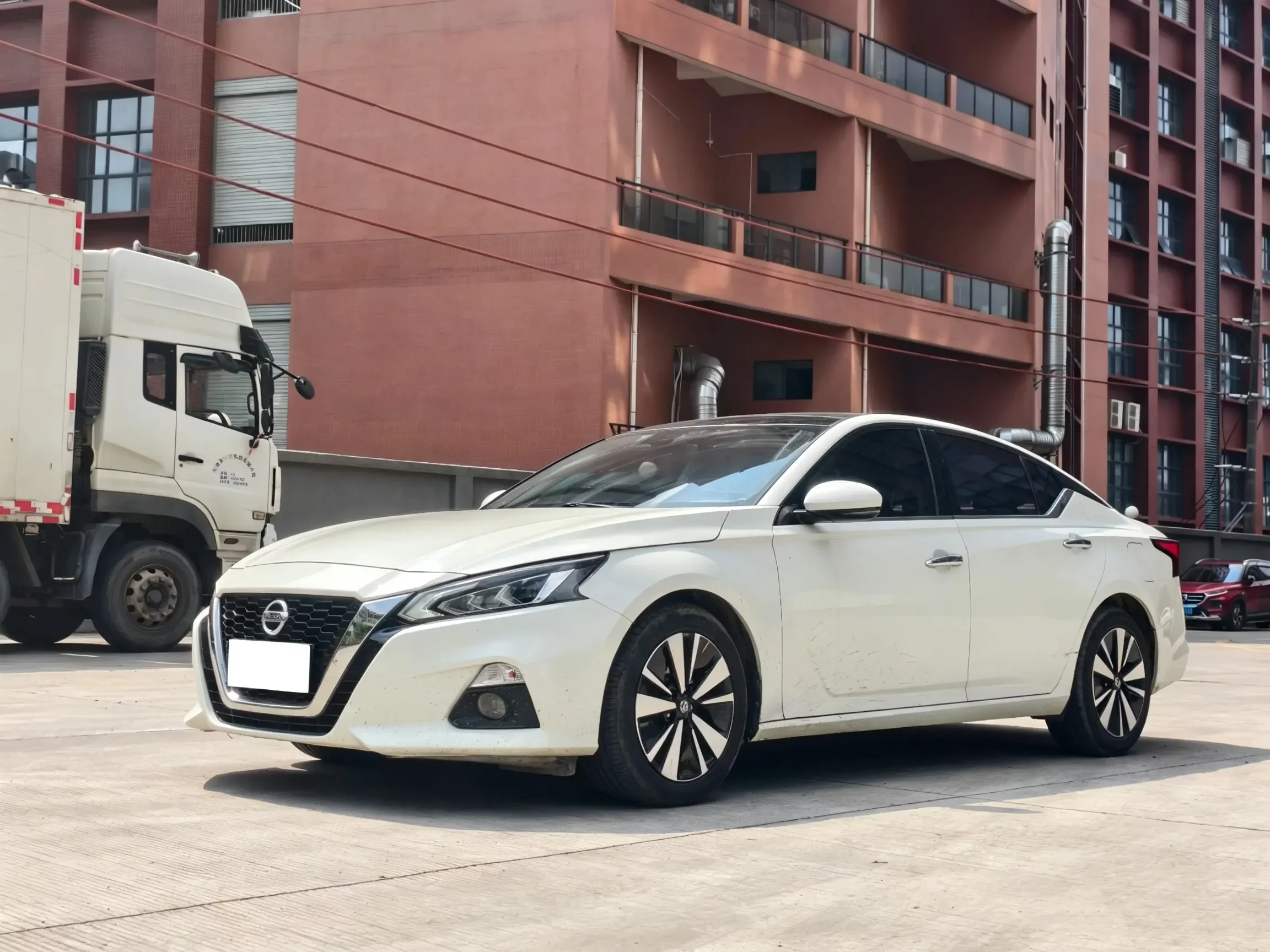 Nissan Altima
