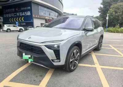 NIO ES8