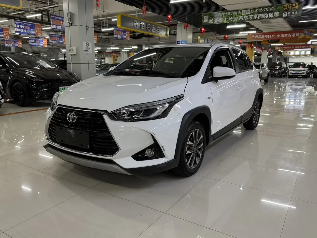 Toyota Yaris L