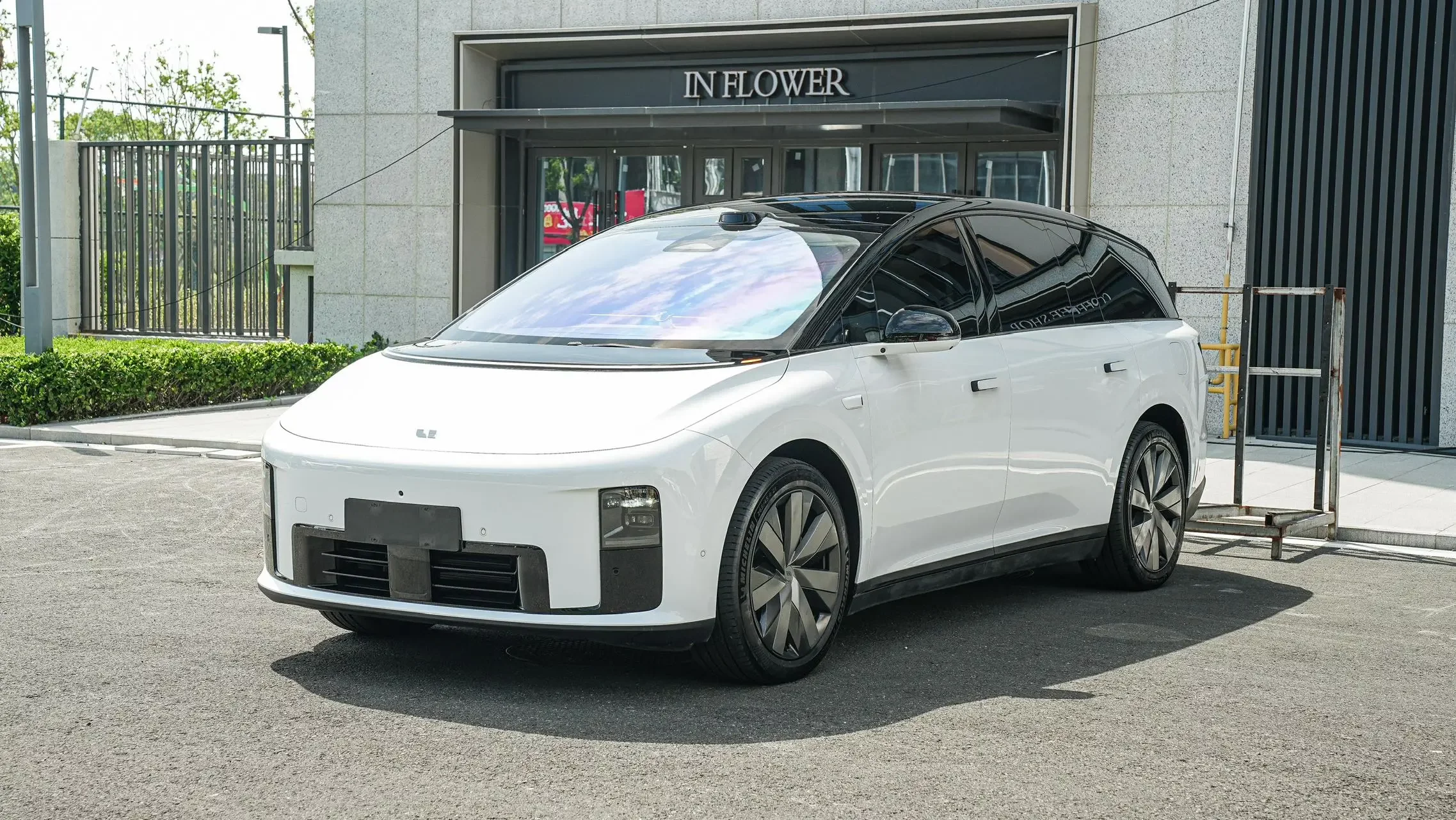 Li Ideal i8