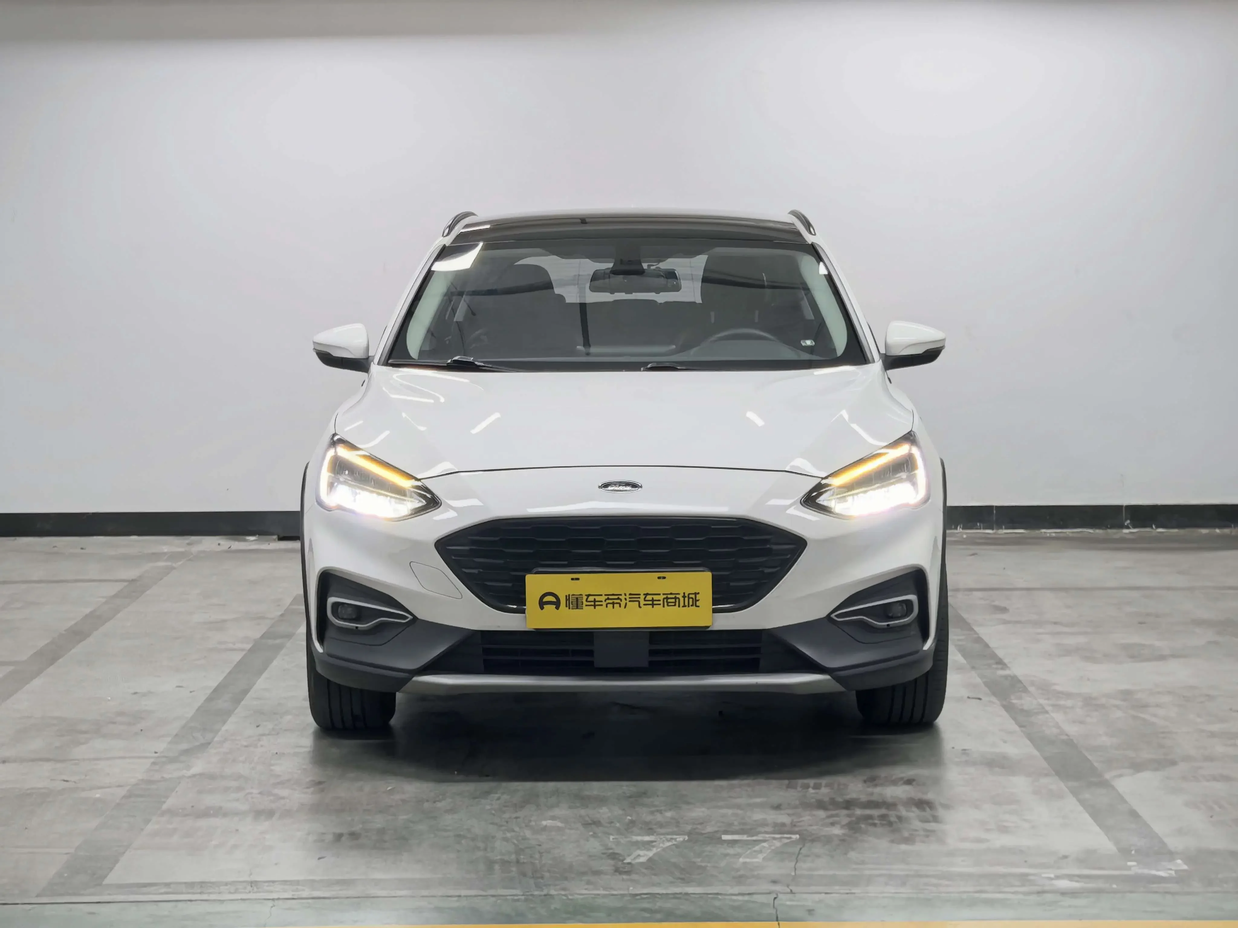 Ford Fox Active
