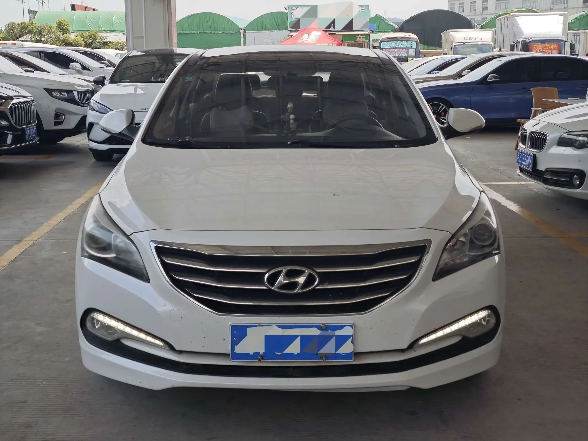 Hyundai Mistra