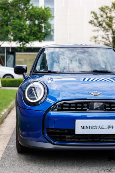 MINI 