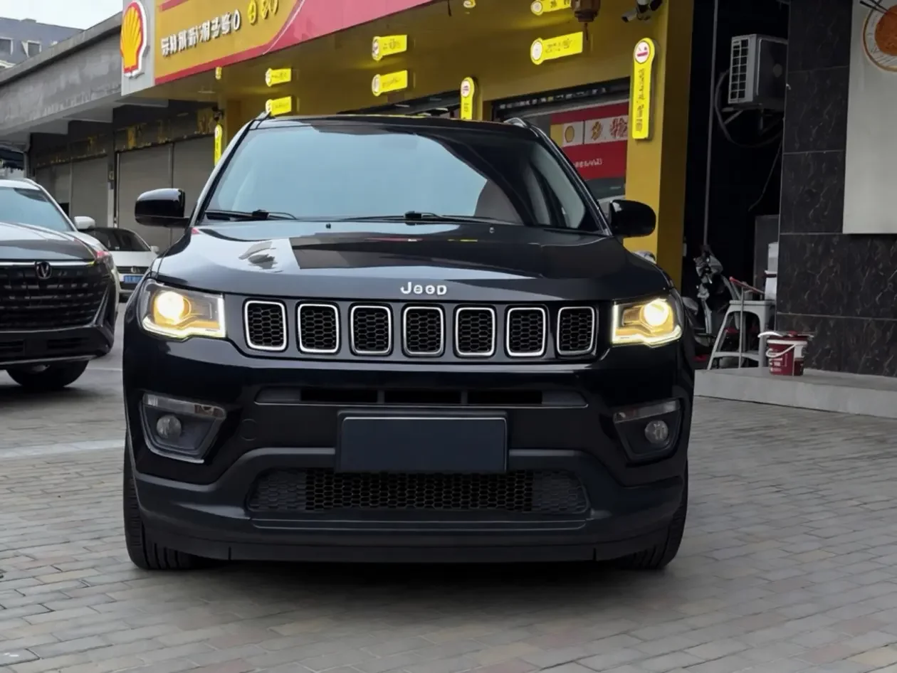 Jeep Guide to