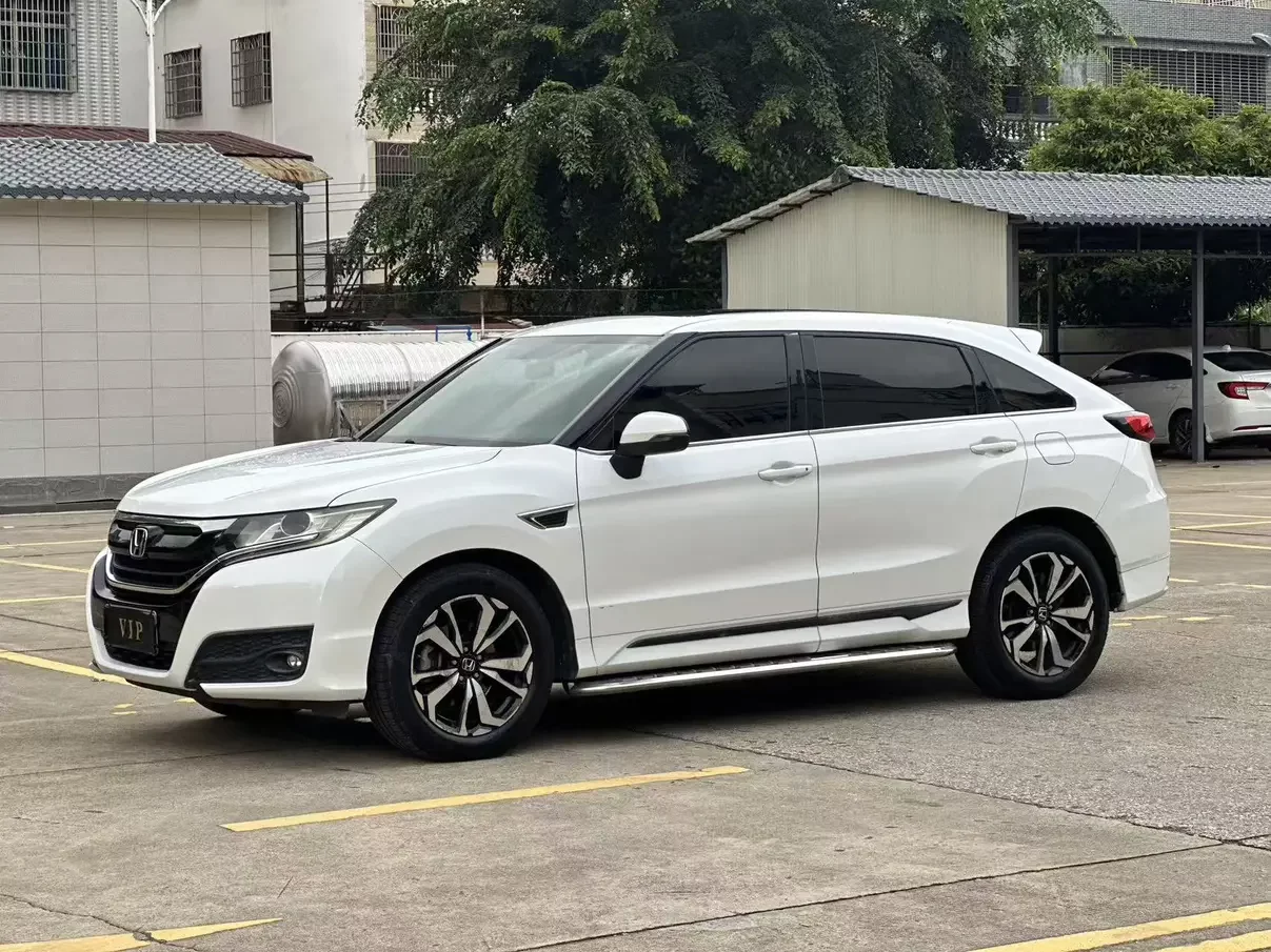 Honda UR-V