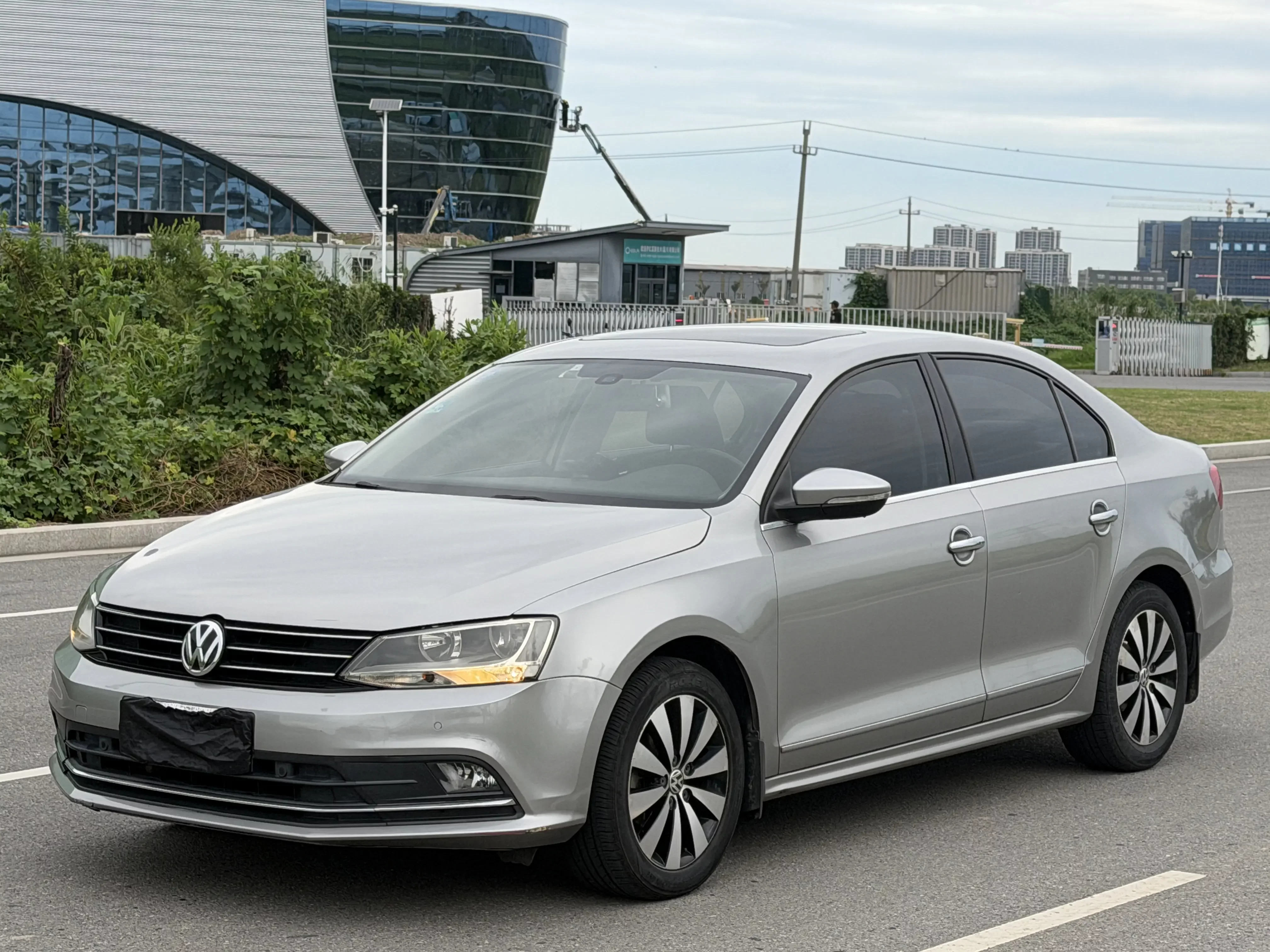 Volkswagen Sagitar