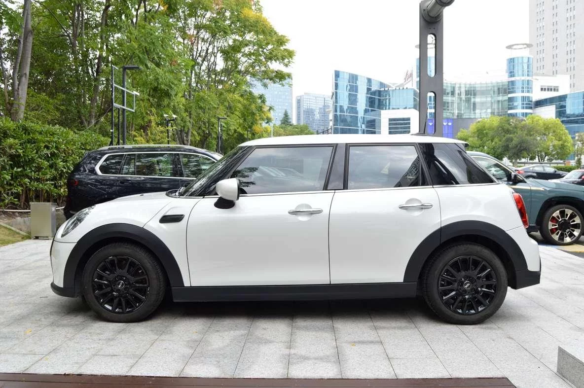 MINI MINI