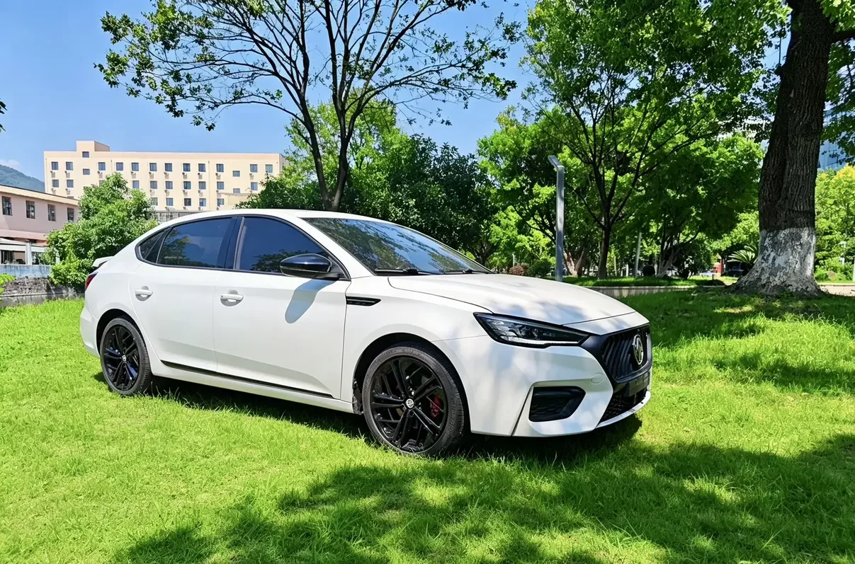 MG 6