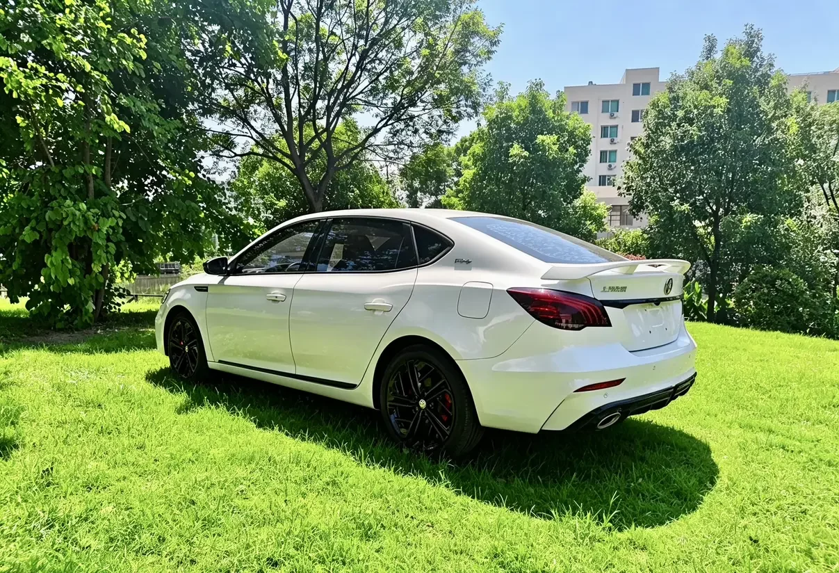MG 6