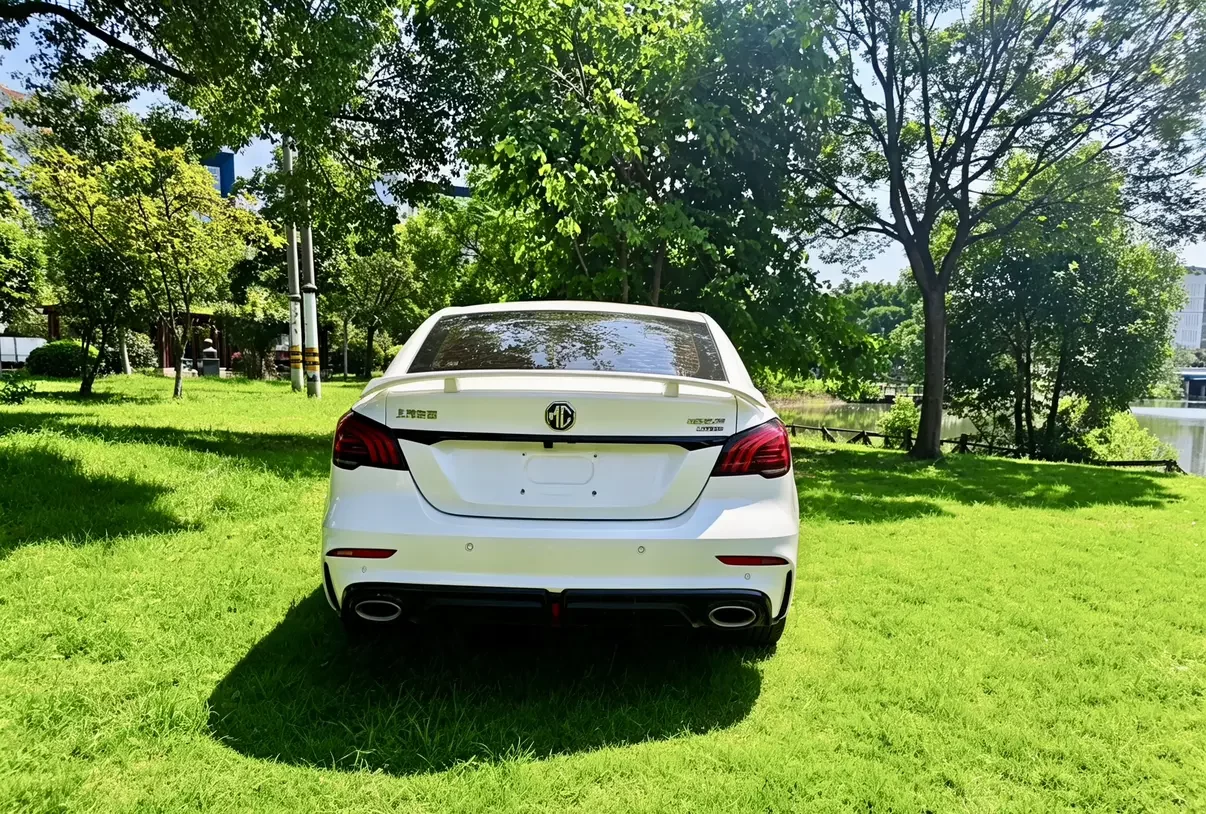 MG 6