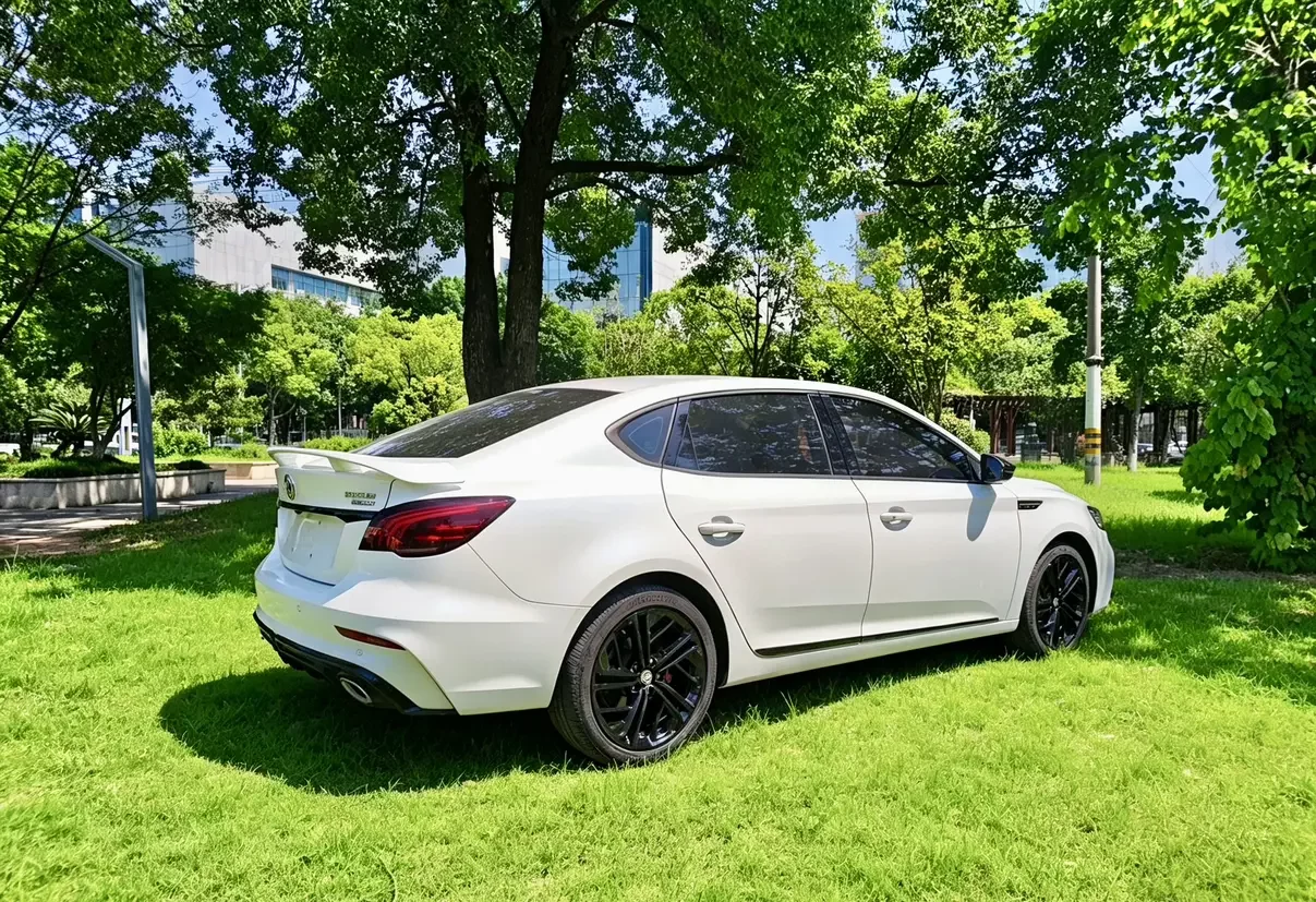 MG 6