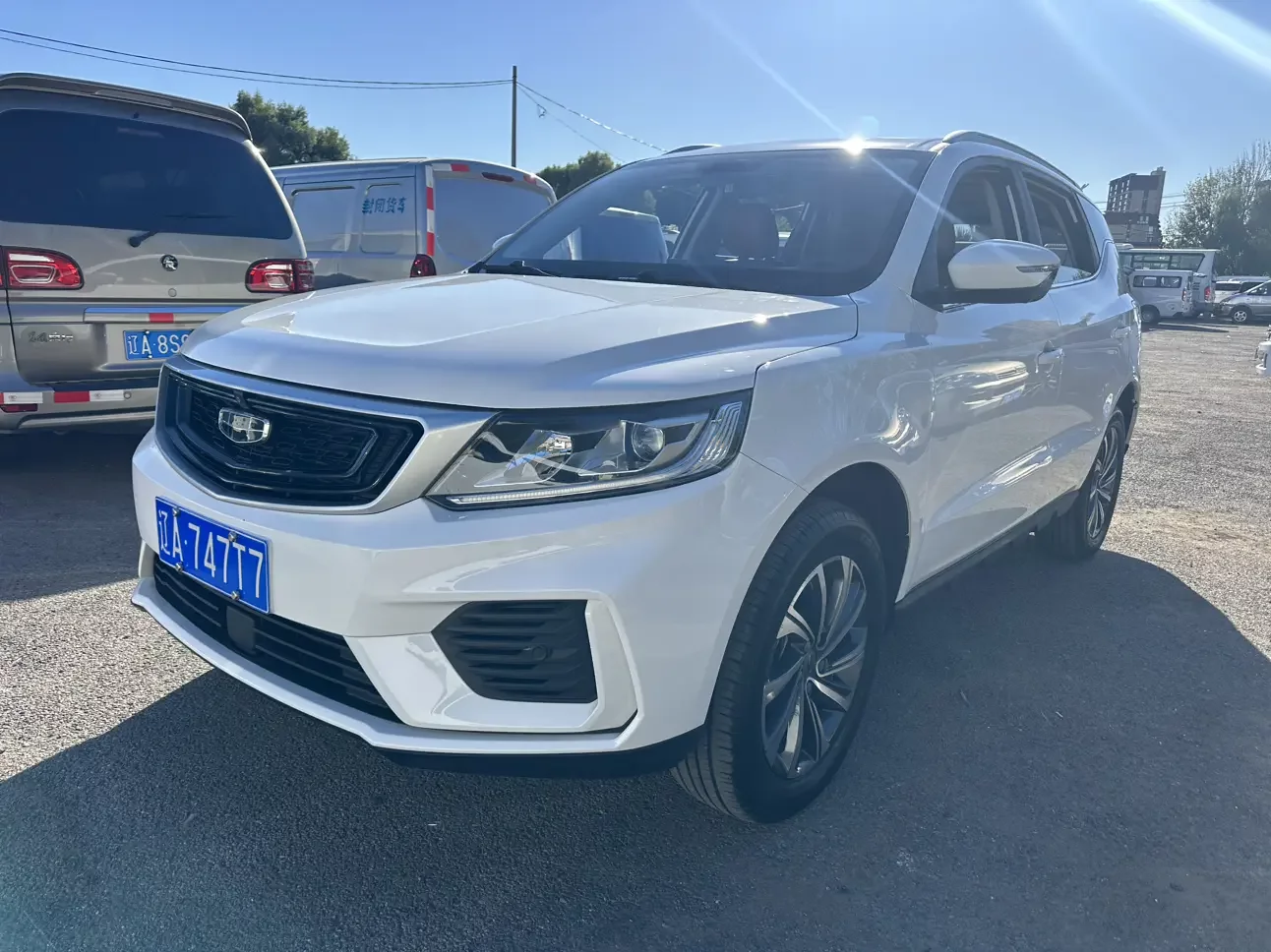 Geely Vision X6