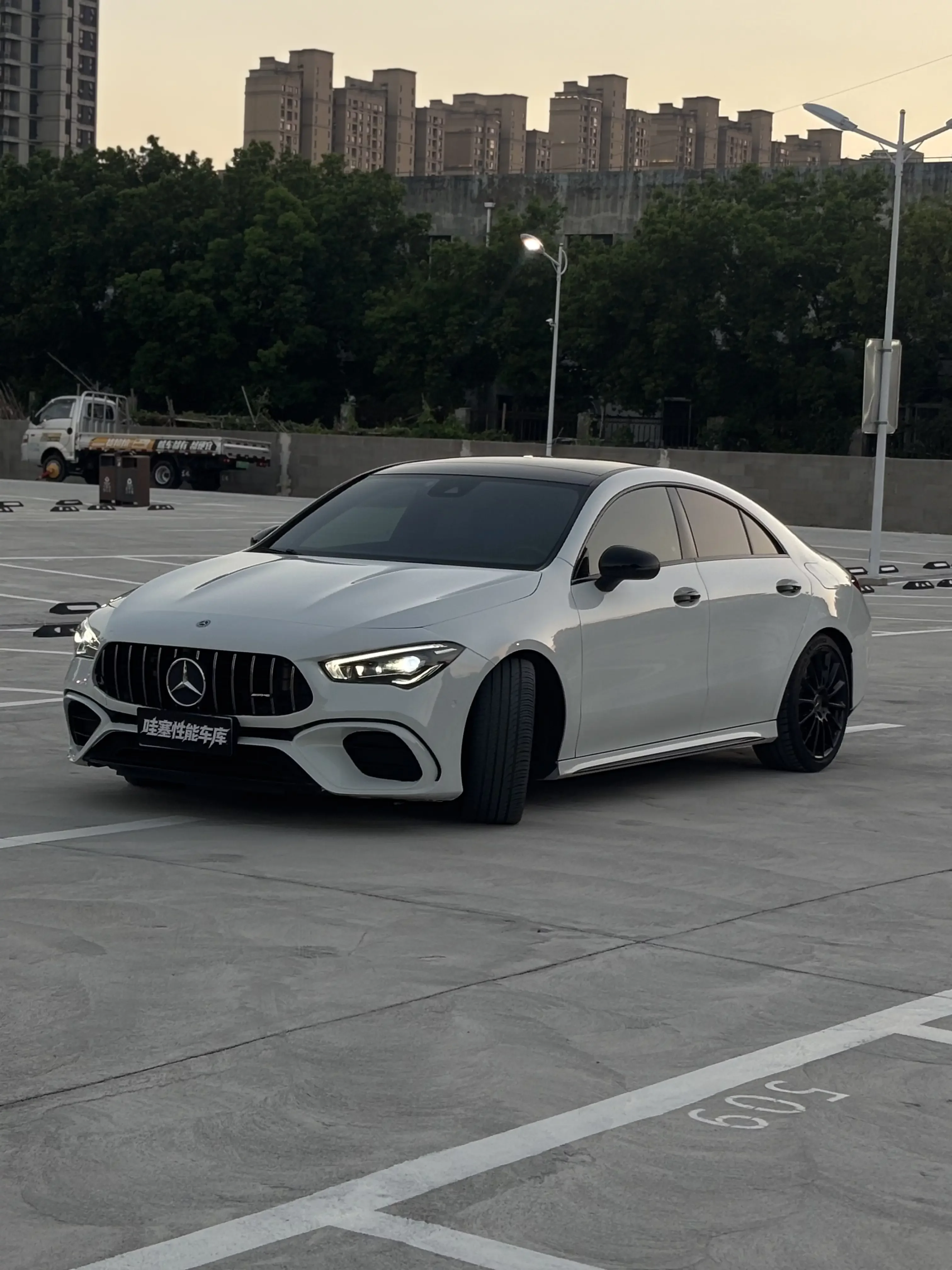 Mercedes-Benz Mercedes CLA AMG