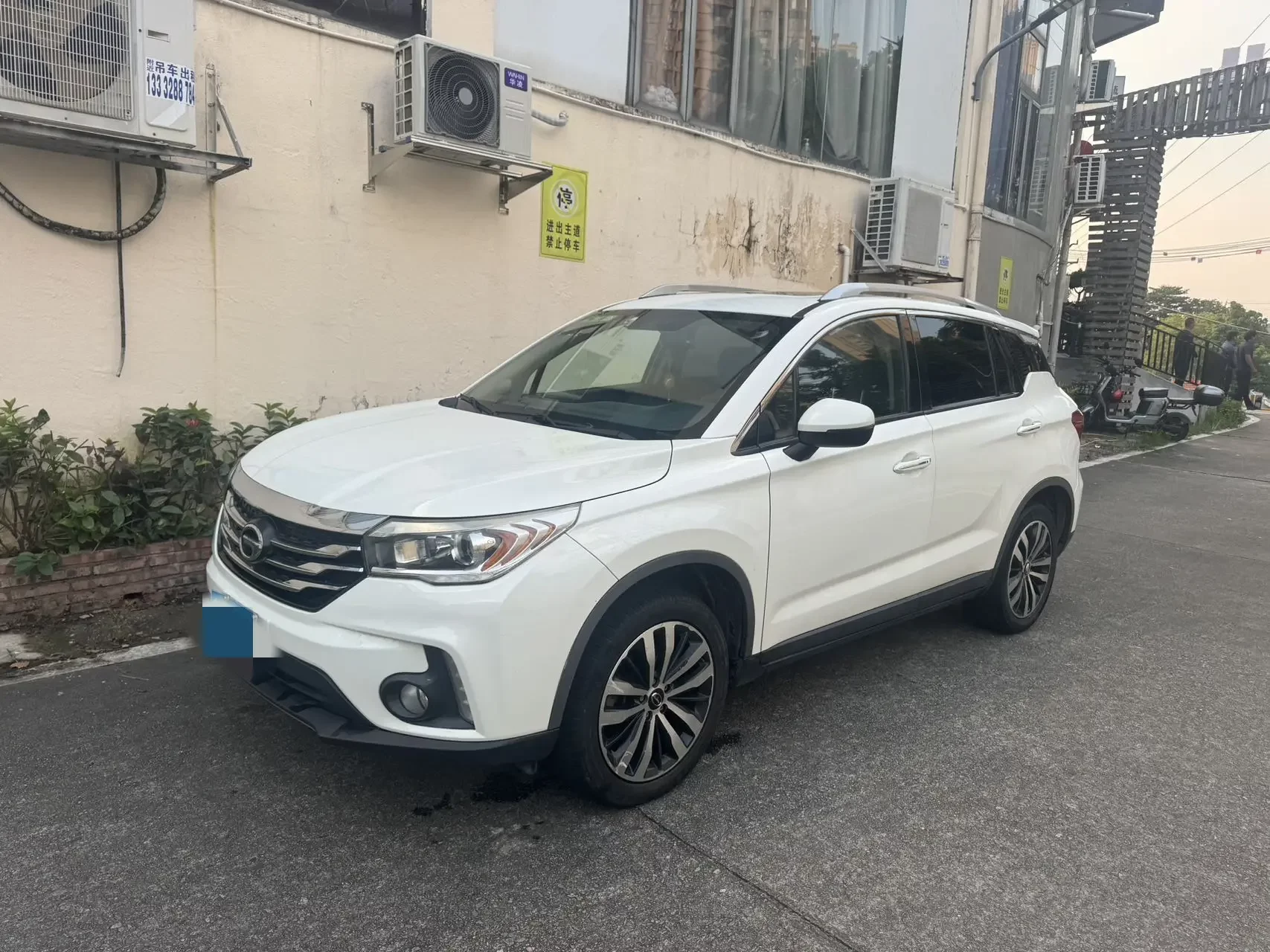 GAC Trumpchi GS4