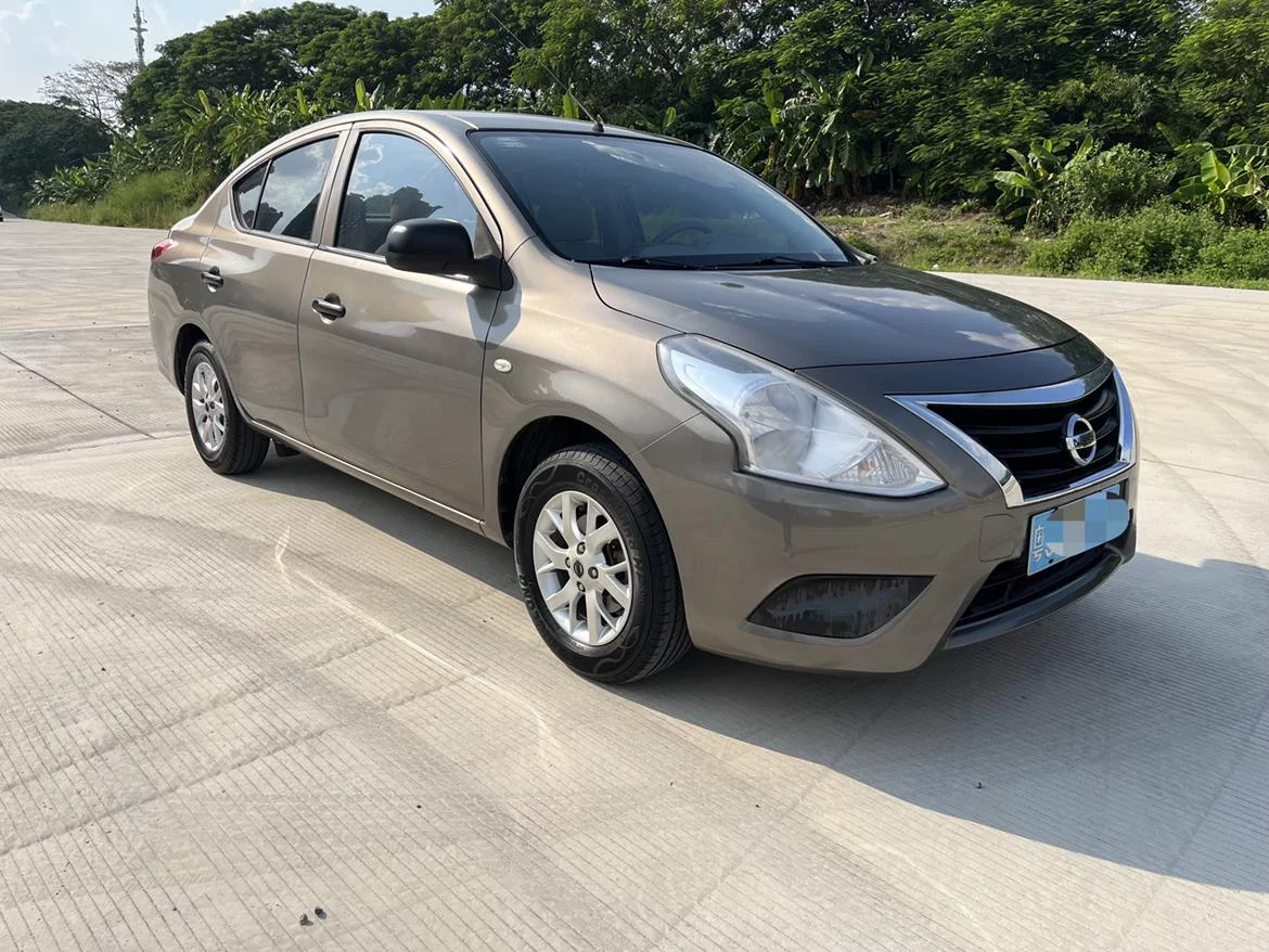 Nissan Sunlight