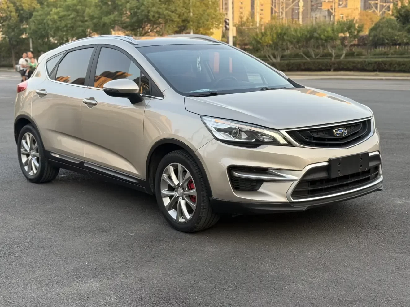 Geely Emgrand GS