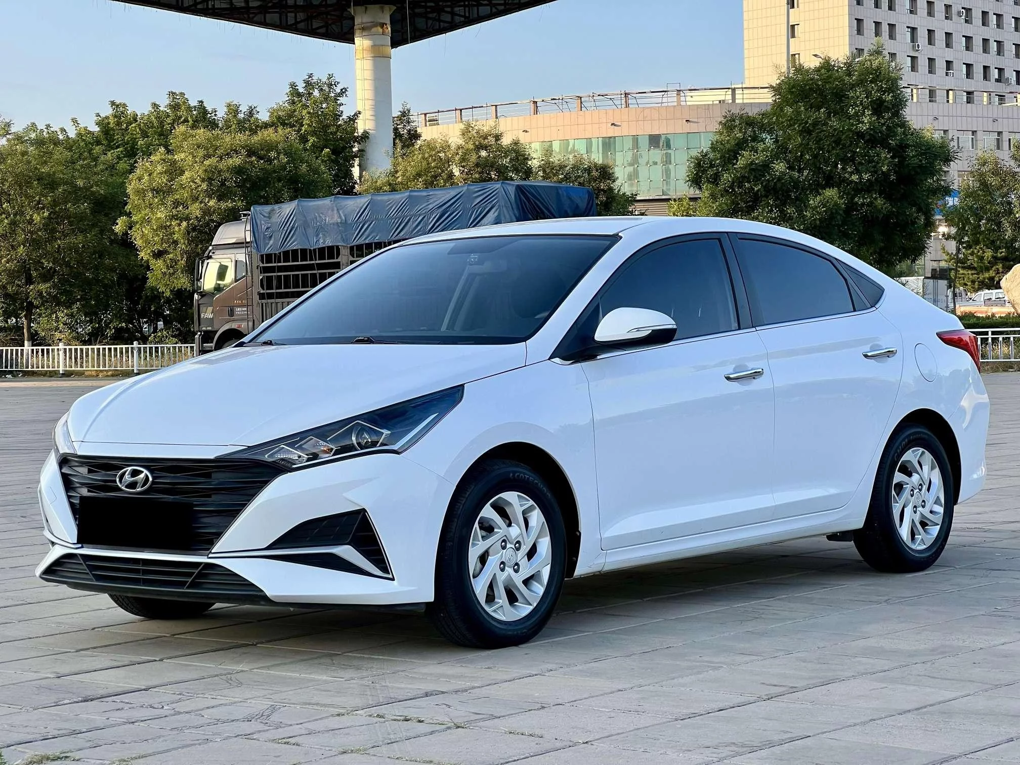 Hyundai Accept
