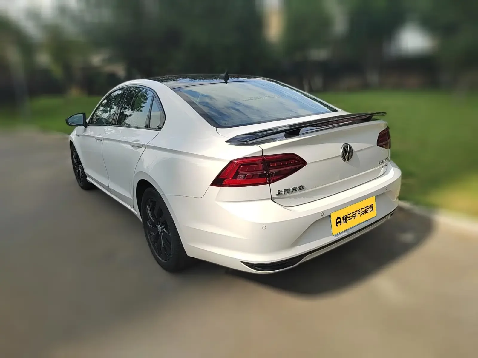 Volkswagen Lamando