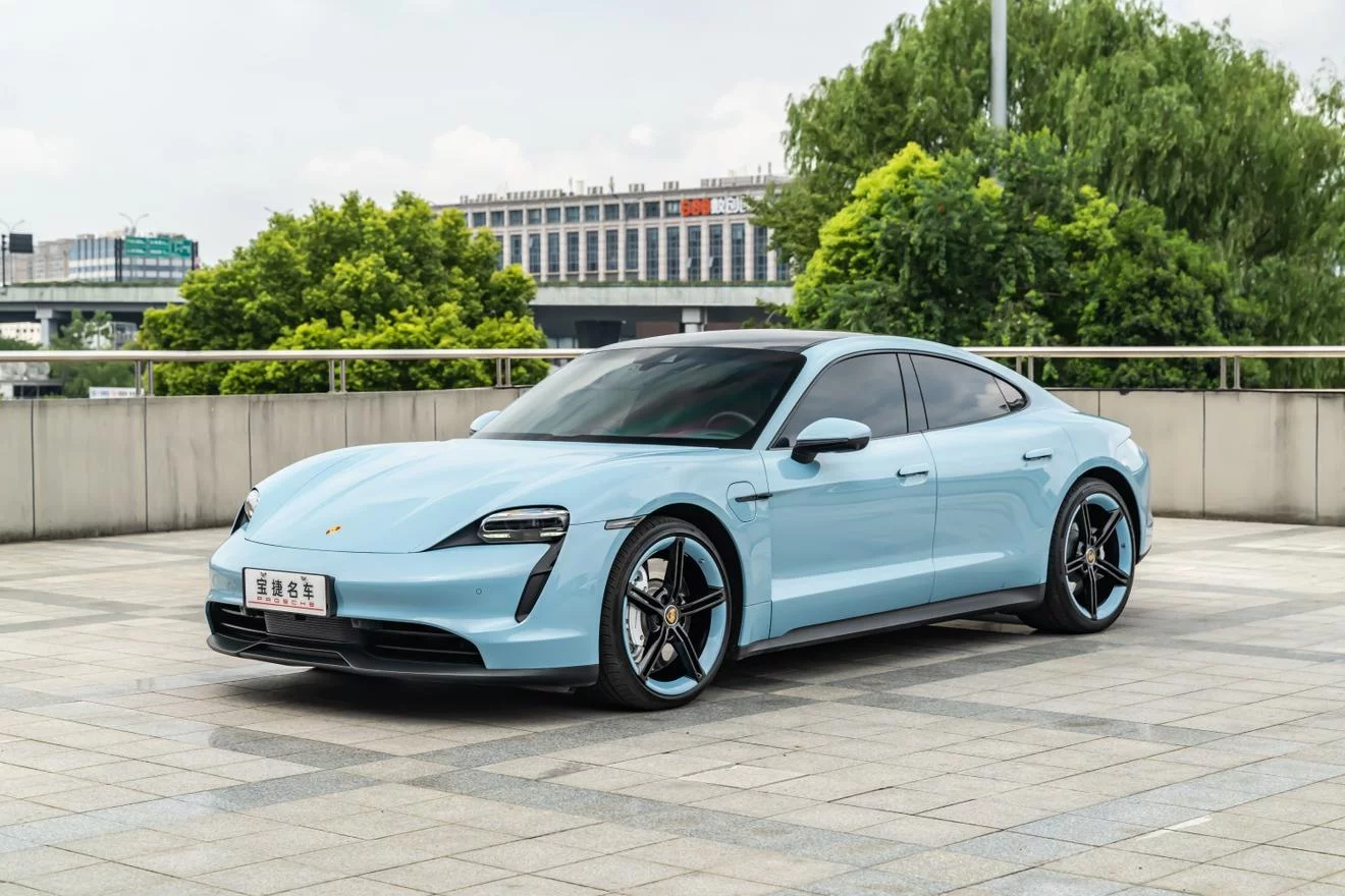 Porsche Taycan