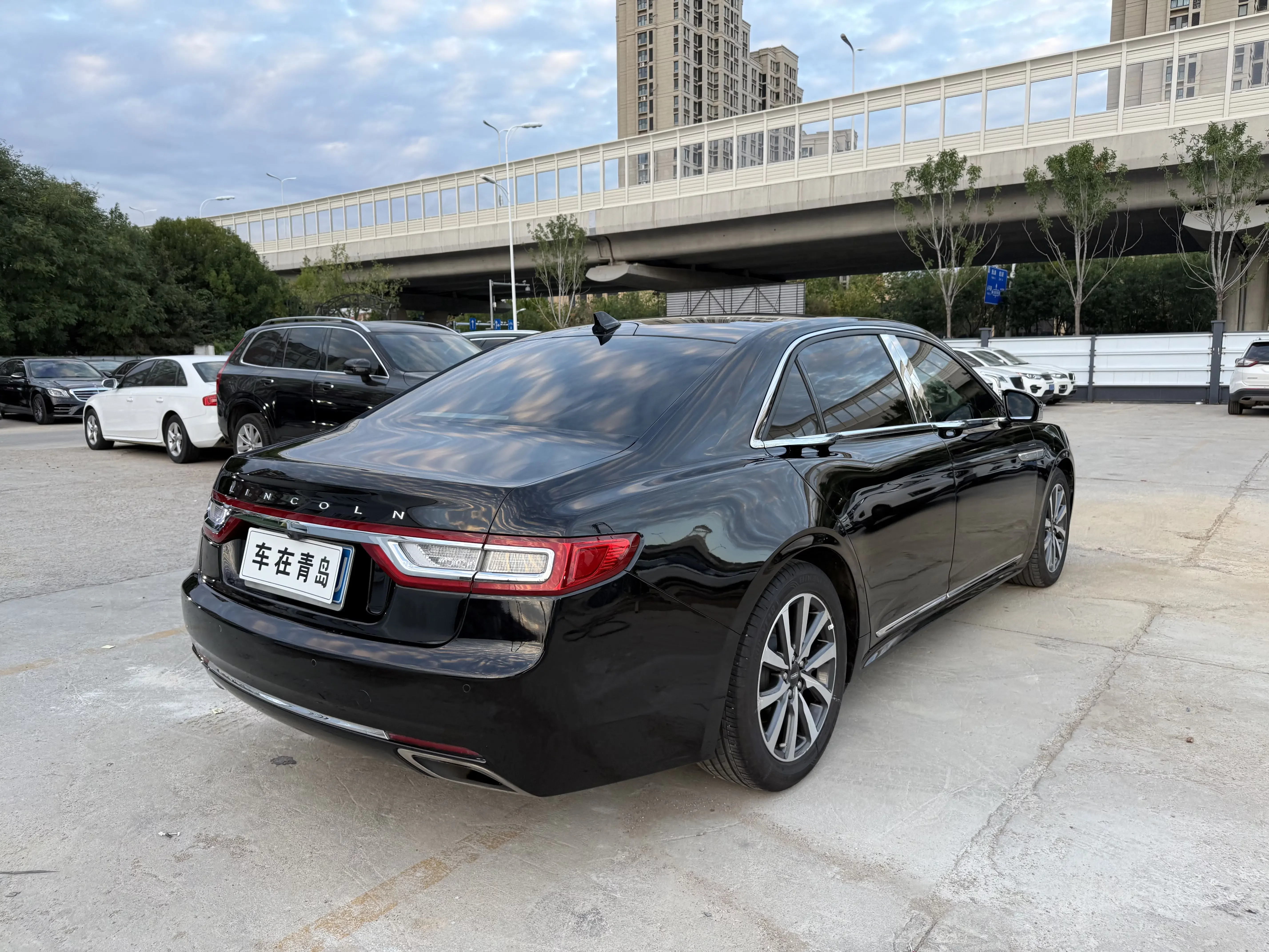 Lincoln Continental