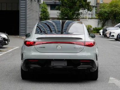 Mercedes-Benz EQE AMG