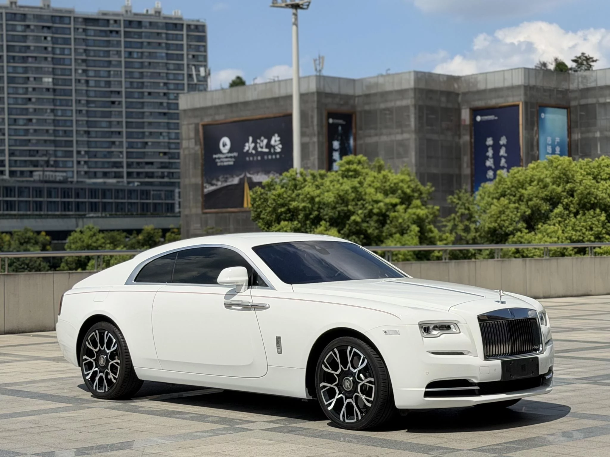 Rolls Royce Phantom