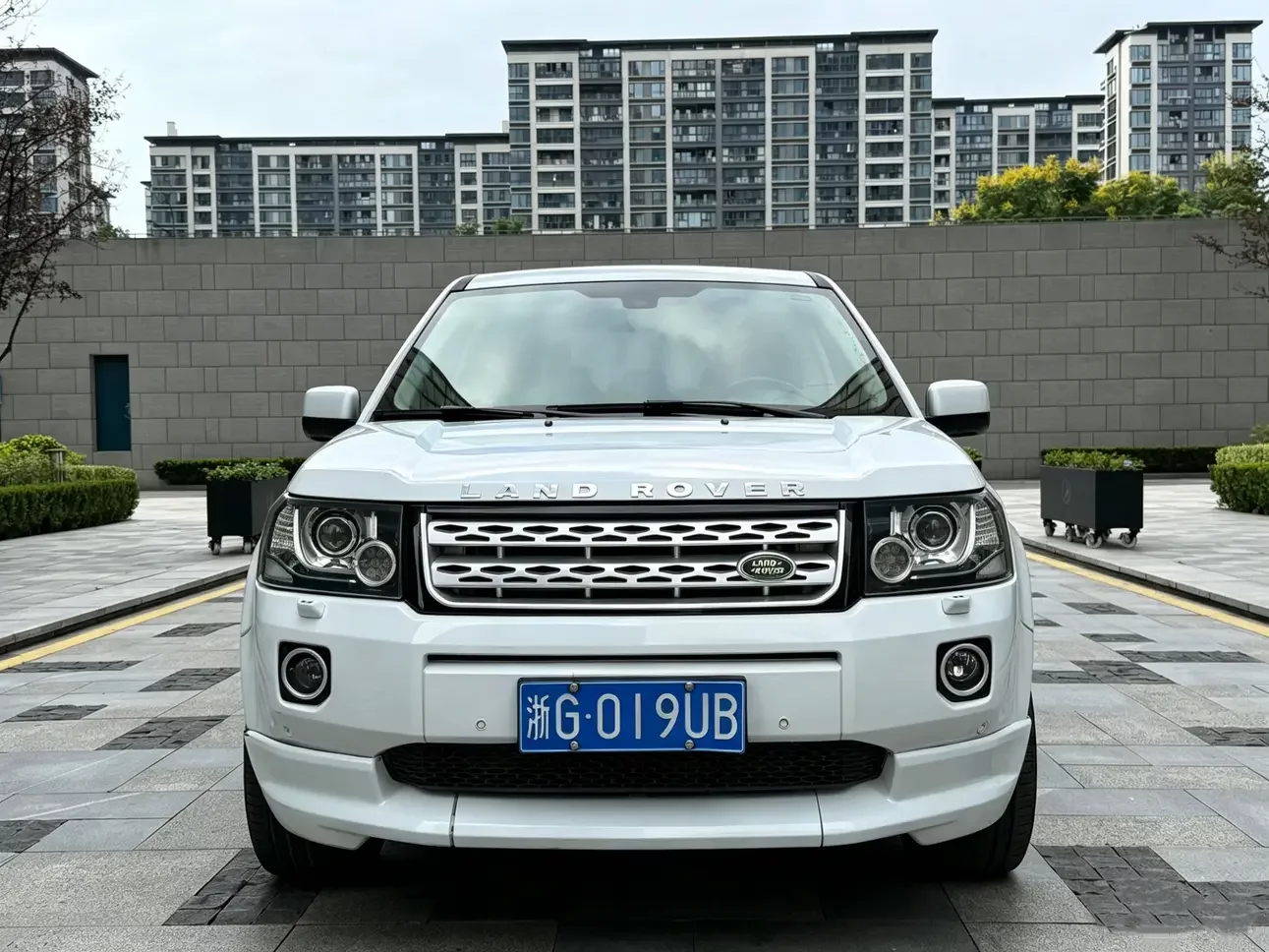 Land Rover Freelander 2