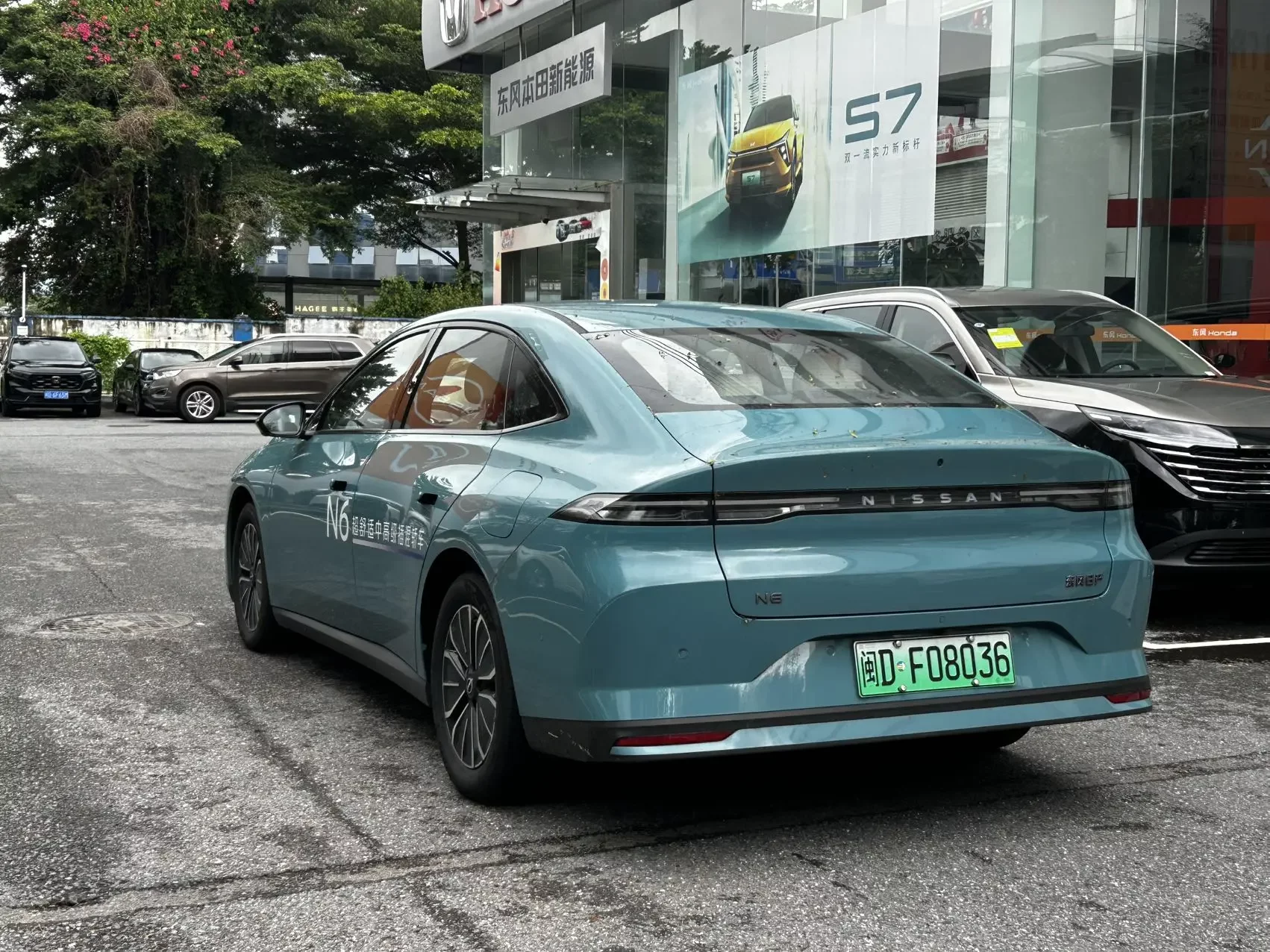 Nissan N6
