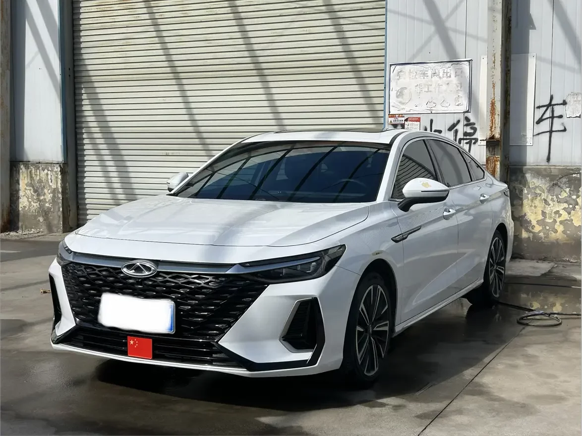 Chery Arrizo 8