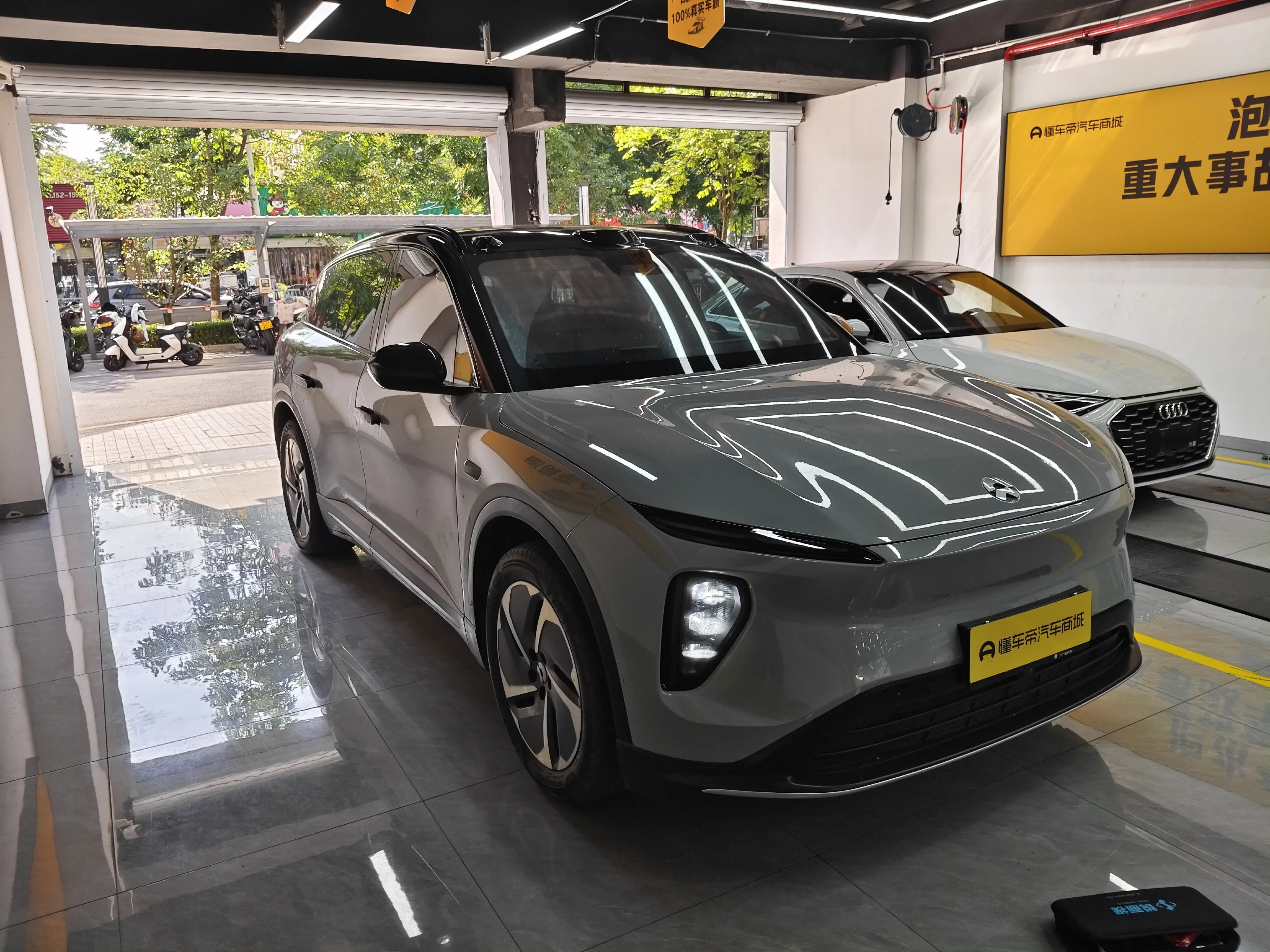 NIO ES6
