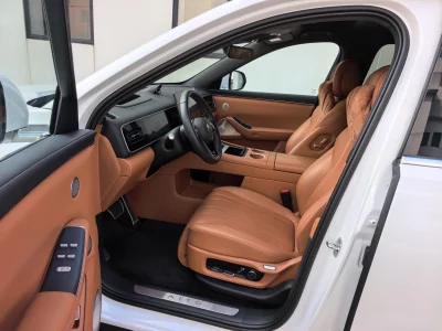 AITO M7