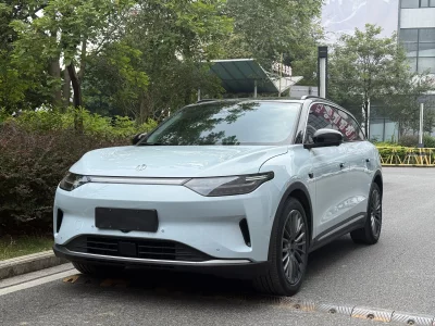 Leapmotor C11