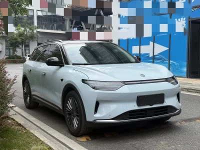 Leapmotor C11