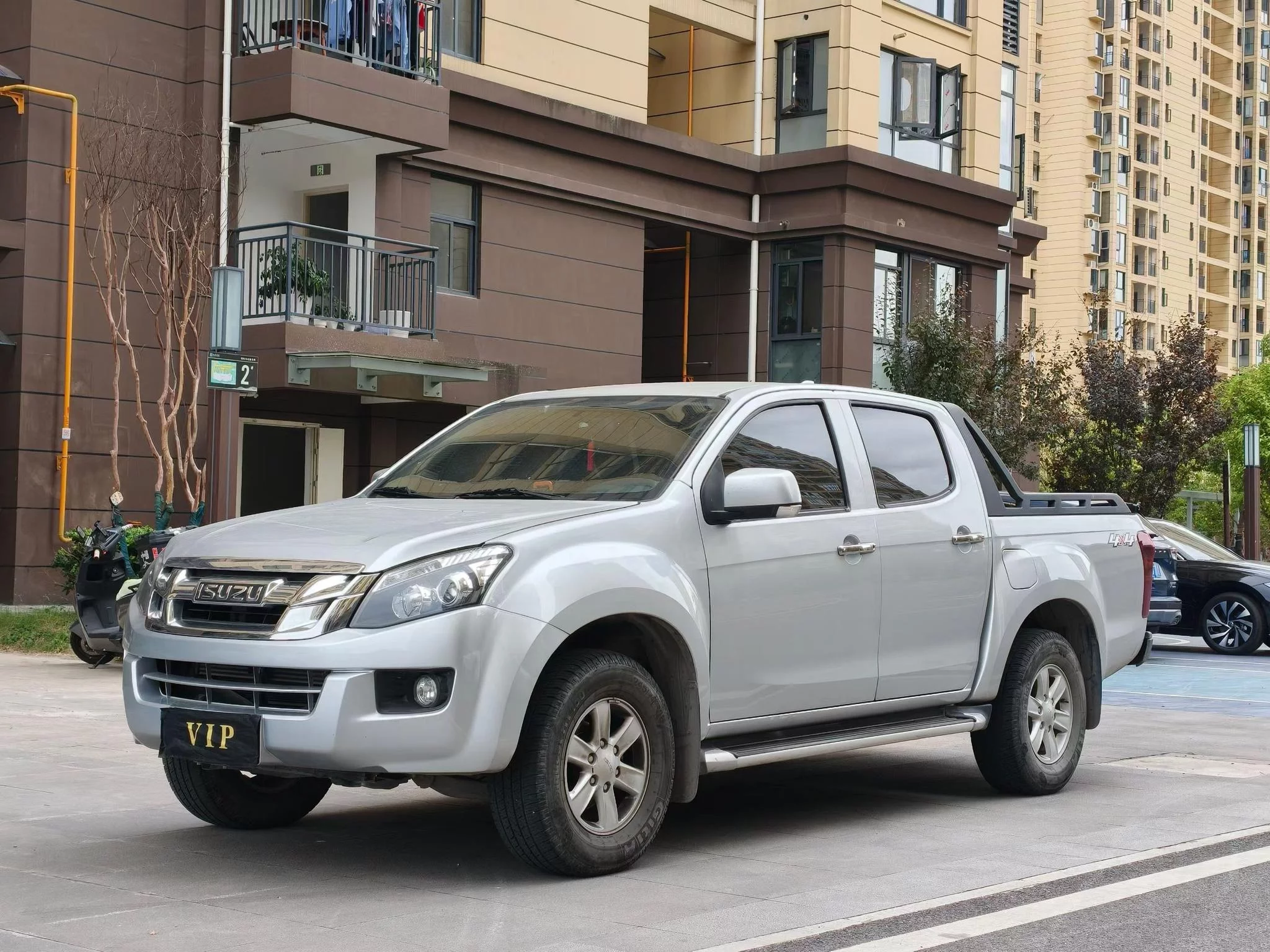Isuzu D-MAX