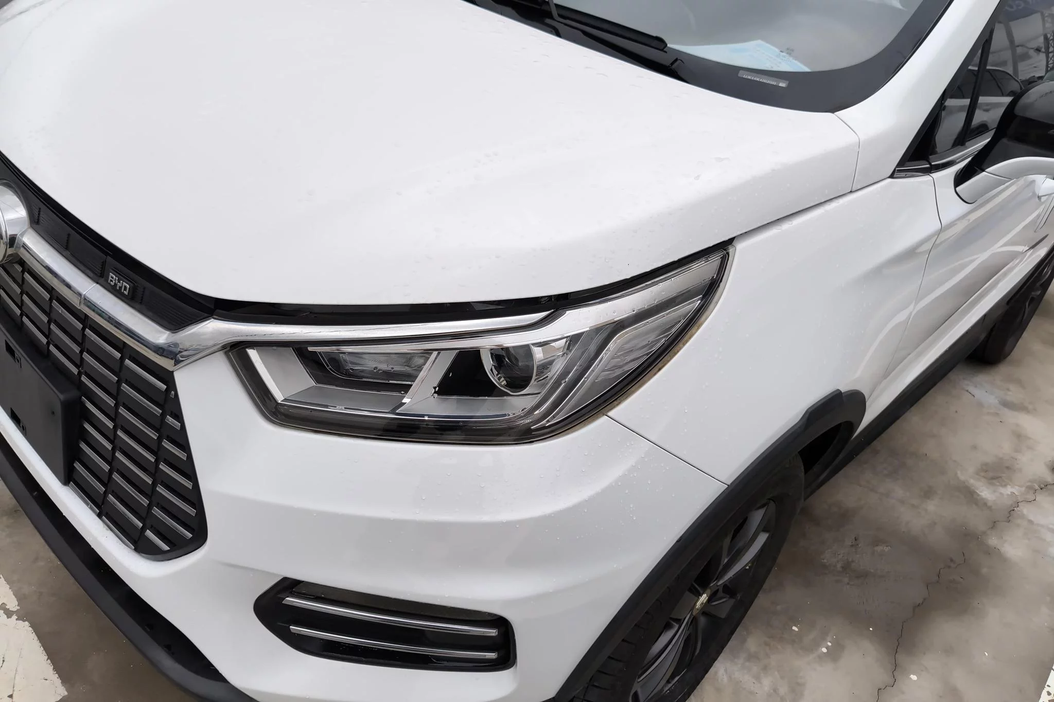 BYD Yuan EV