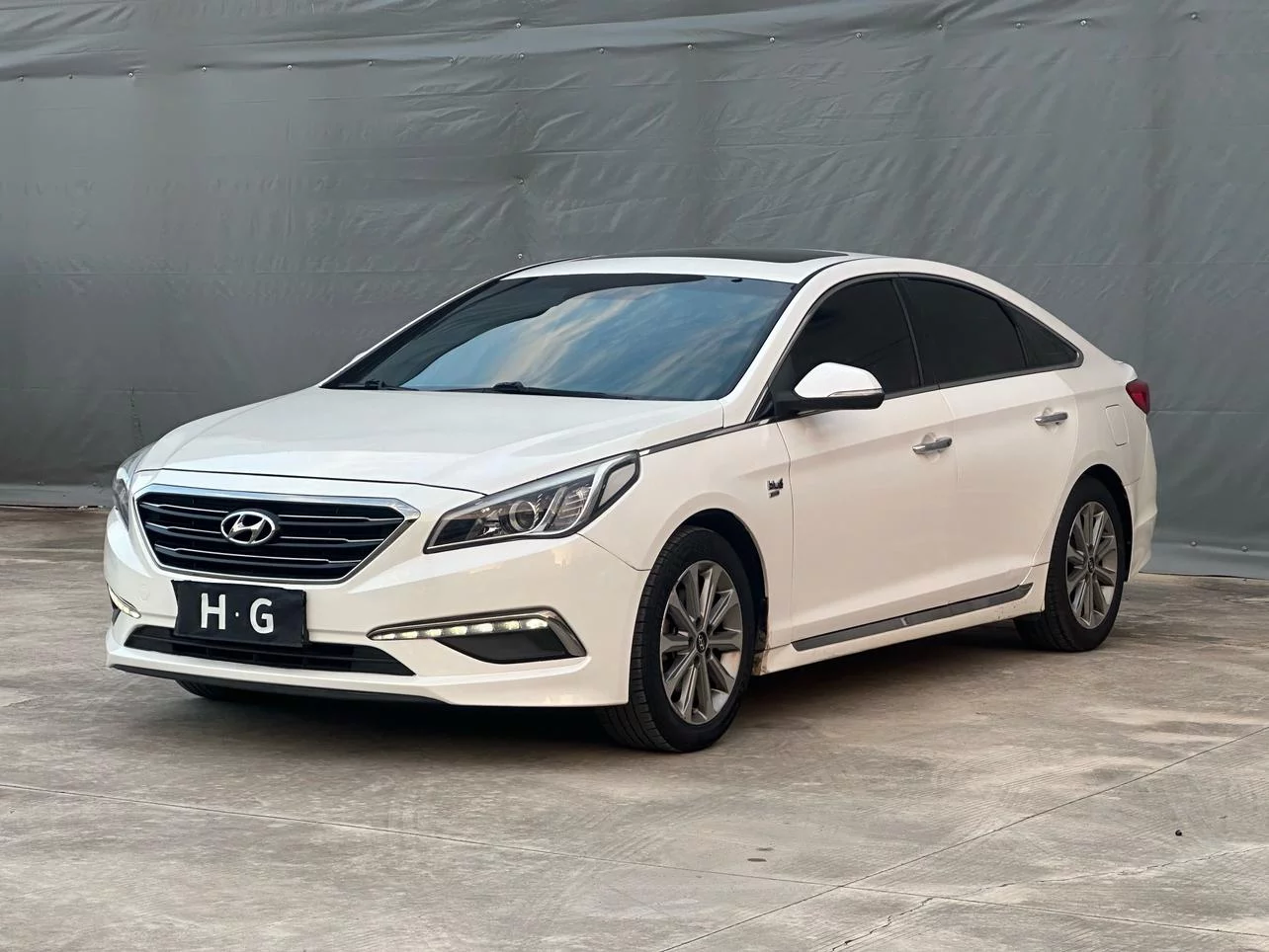 Hyundai sonata nine
