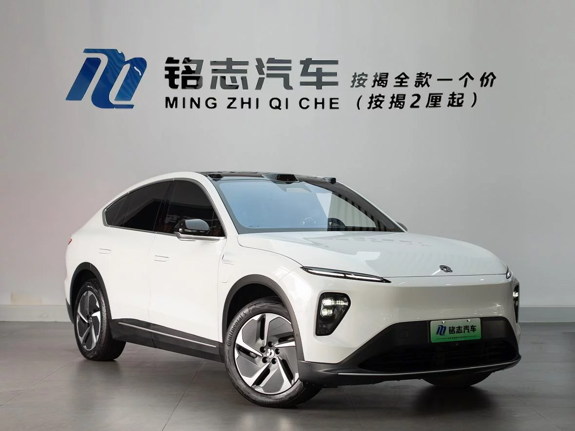 NIO EC7