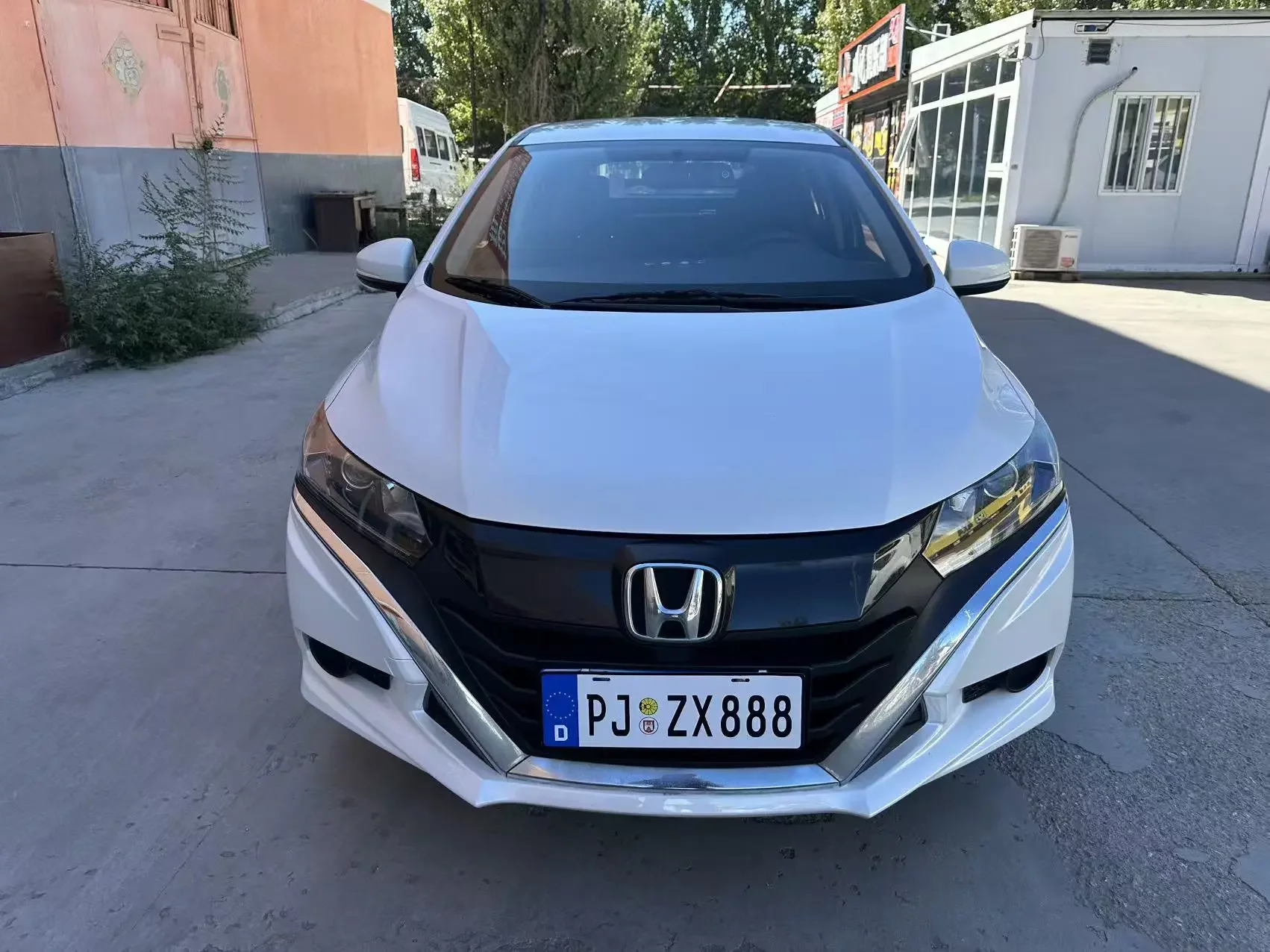 Honda Gienia