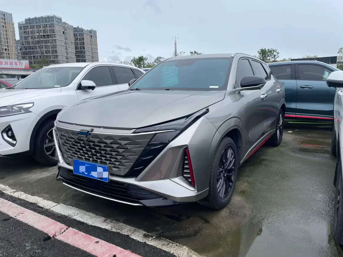 Oshan Changan Auchan Z6