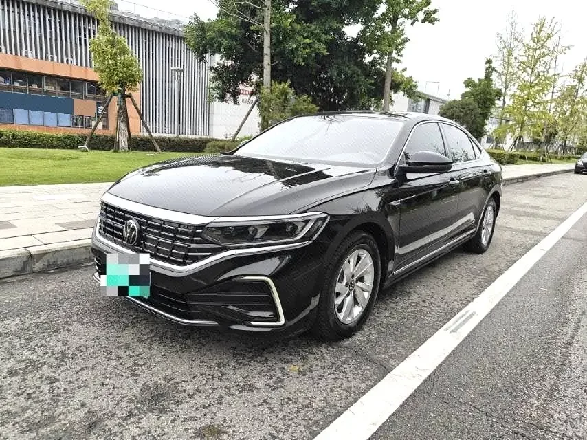 Volkswagen Passat PHEV