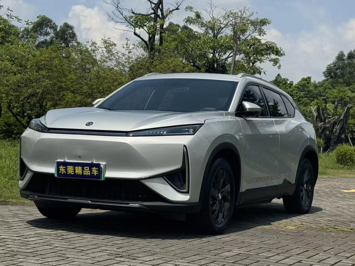 Dongfeng Fengshen L7 EV